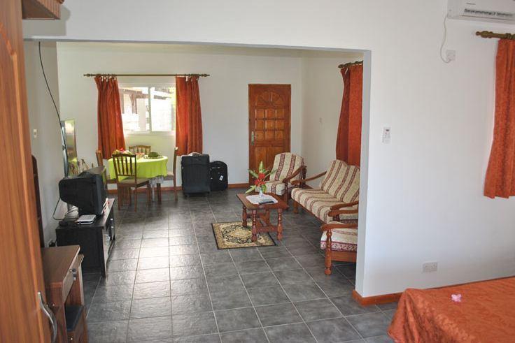 Rowsvilla Guest House Beau Vallon  Exterior foto