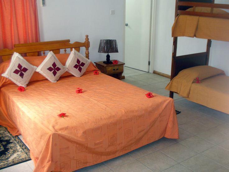 Rowsvilla Guest House Beau Vallon  Habitación foto